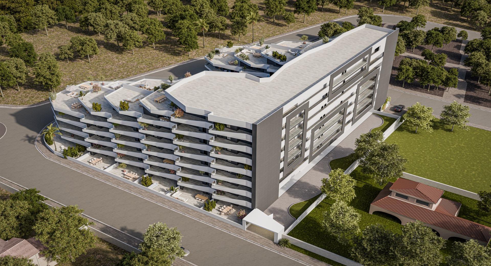 Apartamento de obra nueva con piscina privada en San Miguel de Salinas — 3 dorm.