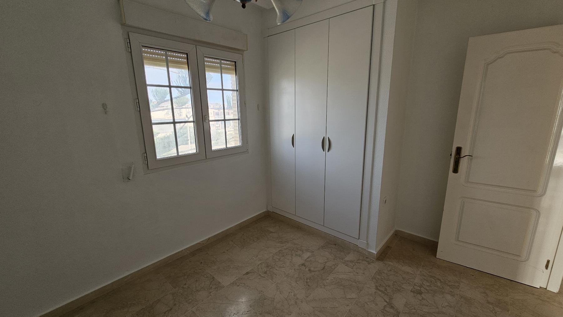 Bungalow con piscina privada y vistas al mar en Los Dolses — 2 dorm.