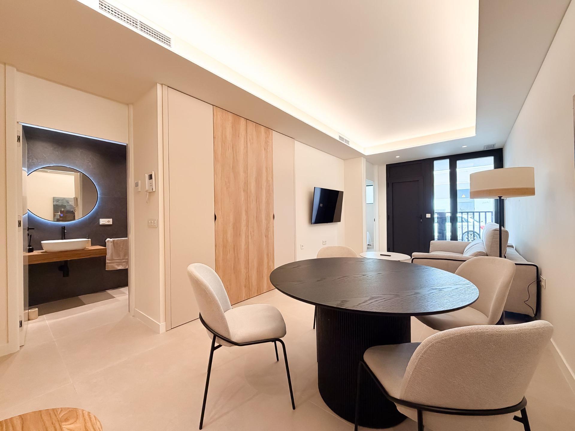 Apartamento de obra nueva a 300m del mar en Santiago de la Ribera — 2 dorm.