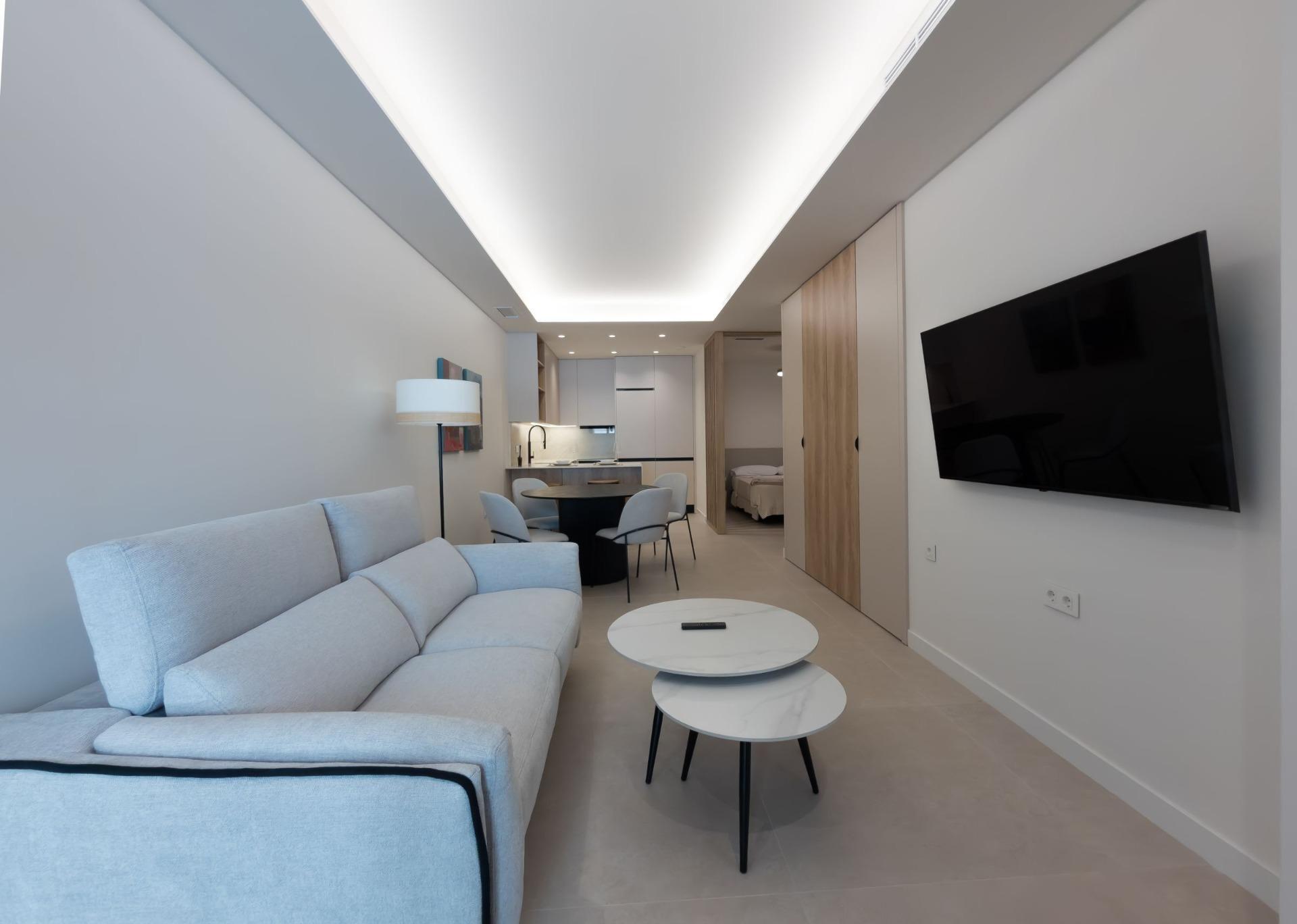 Apartamento de obra nueva a 300m del mar en Santiago de la Ribera — 2 dorm.
