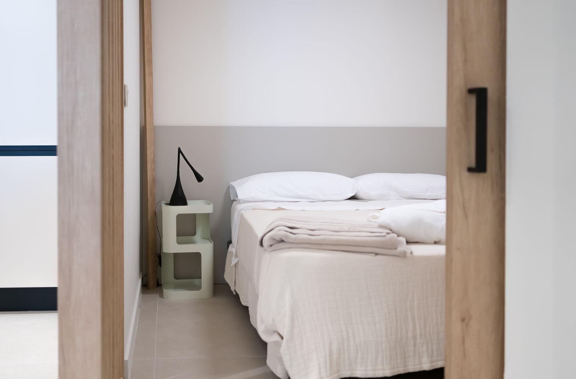 Apartamento de obra nueva a 300m del mar en Santiago de la Ribera - 1 hab.
