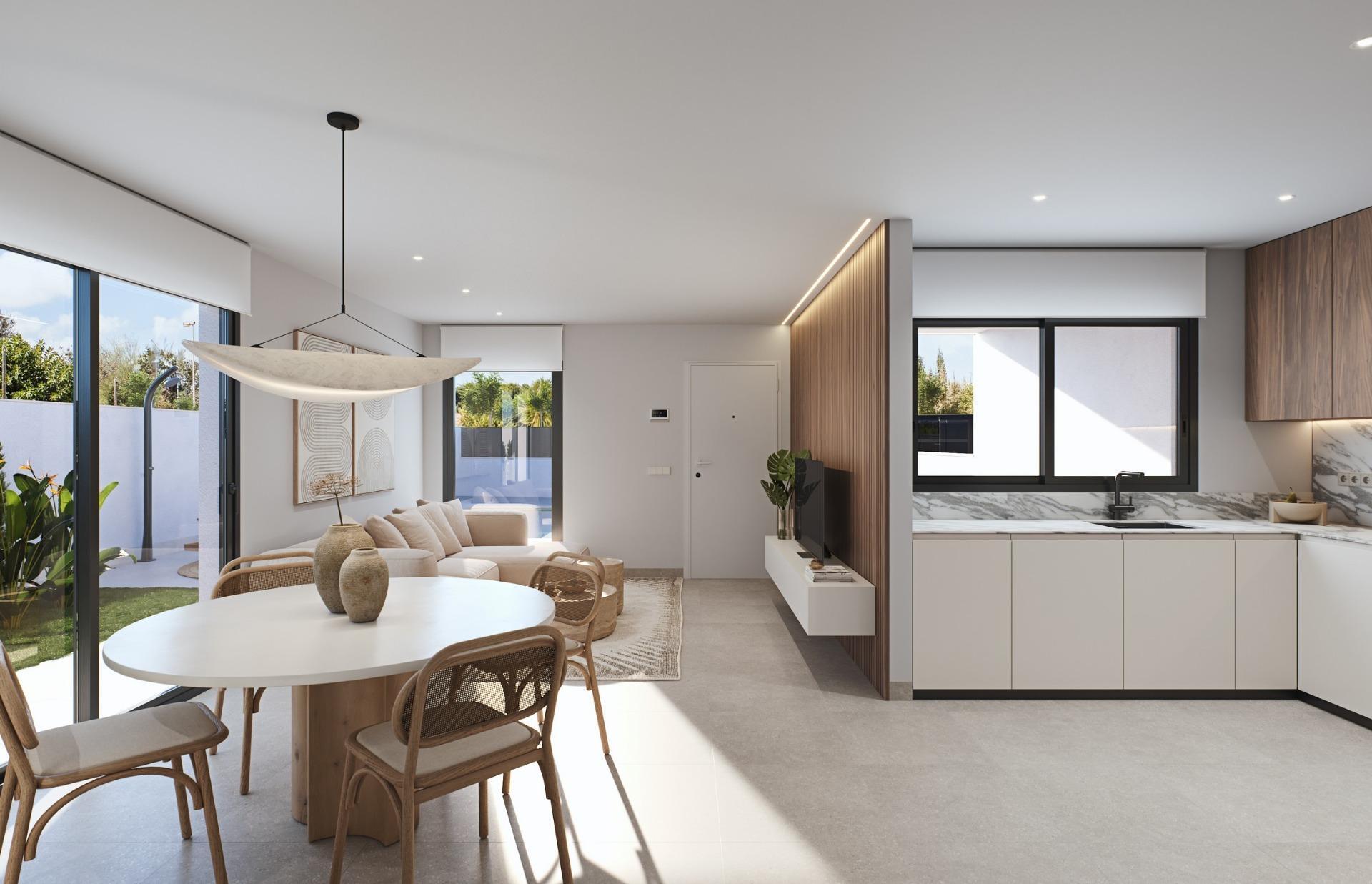 Villa de obra nueva en Los Alcázares con piscina privada — 3 dorm y solárium