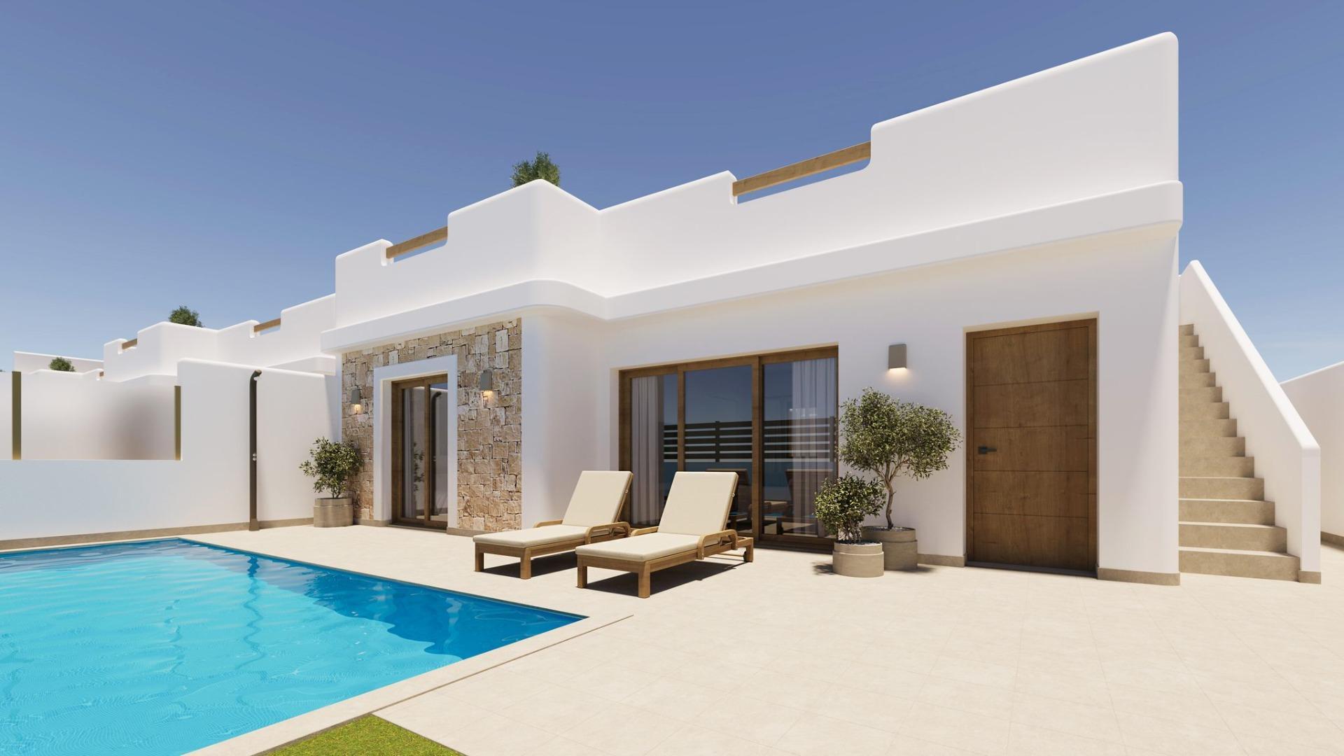 Villa de obra nueva con piscina privada y solárium en Torre Pacheco – 2 Dorm.