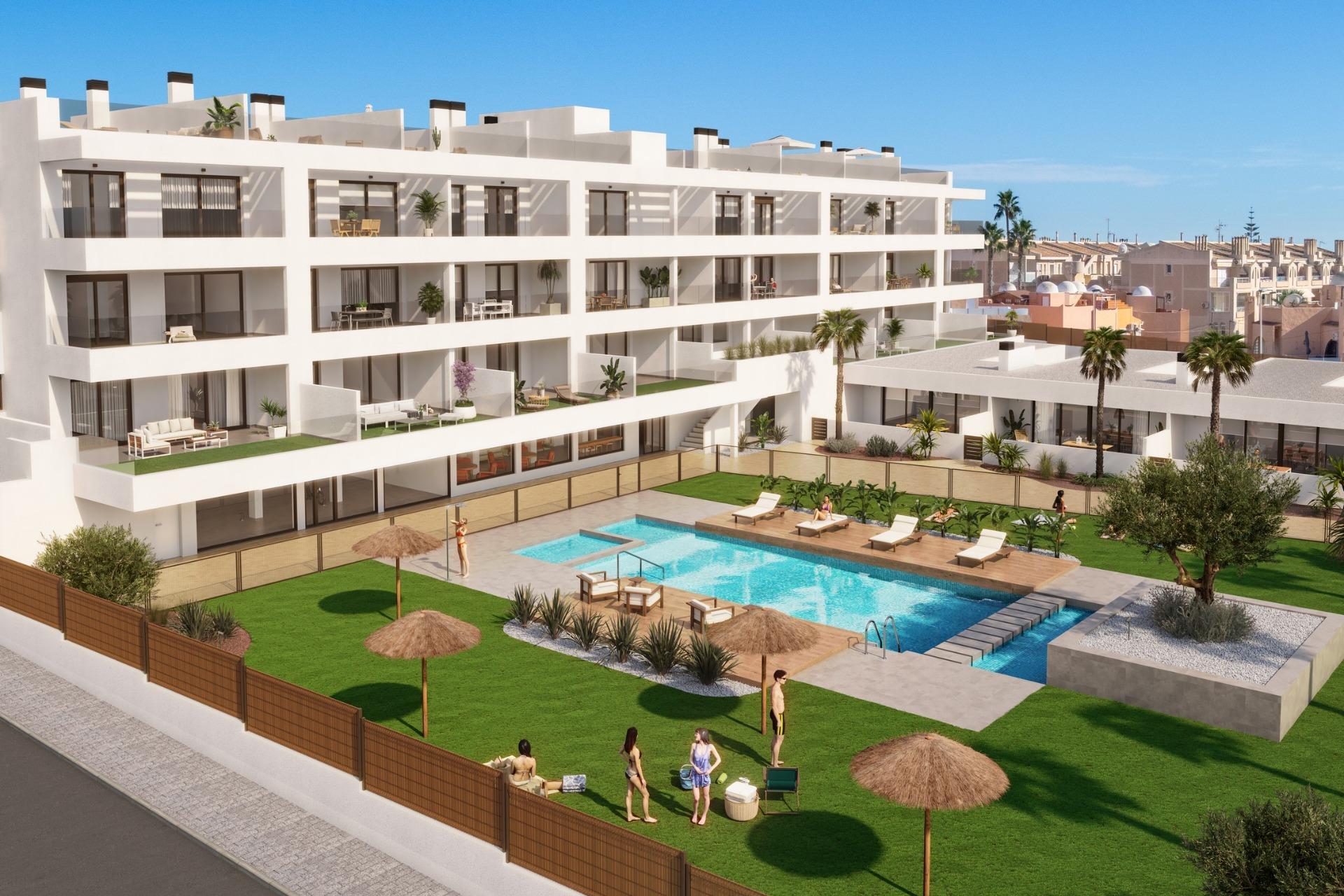 Apartamento de obra nueva en Los Frutales con piscina y licencia — 3 dorm.